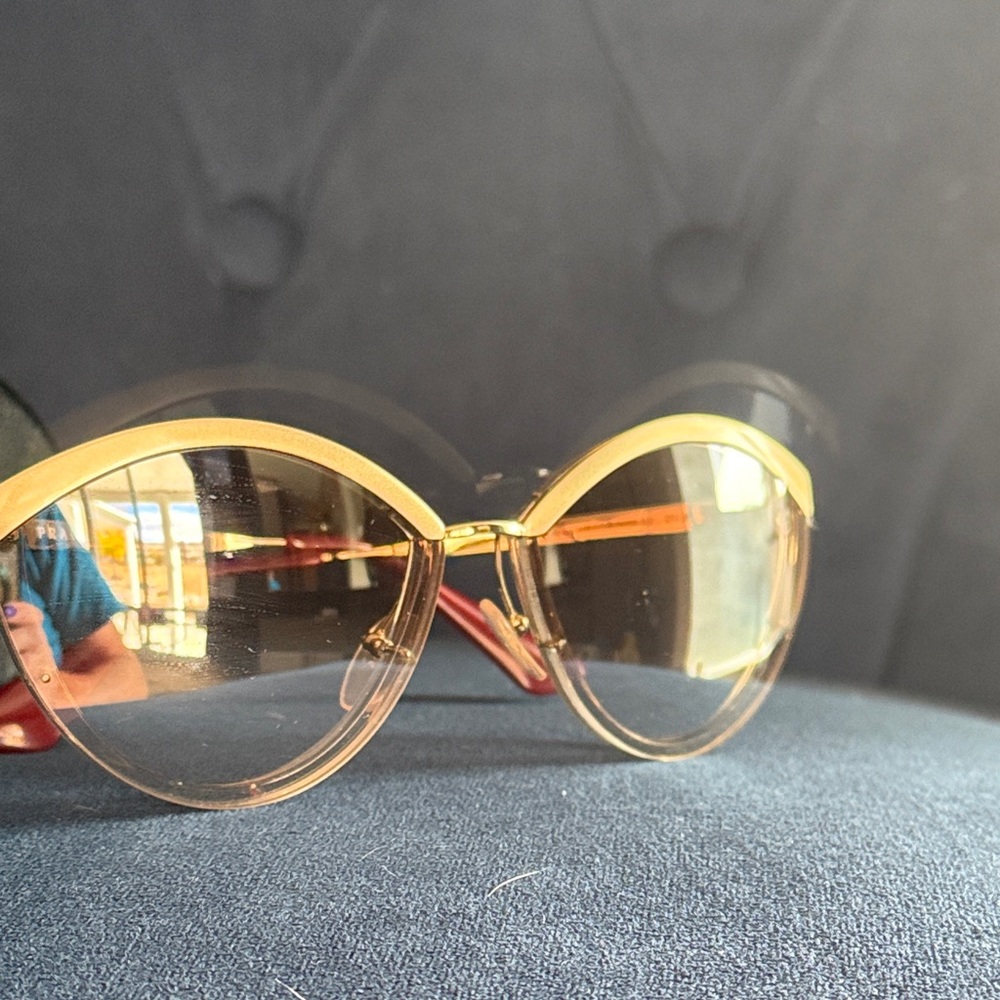 Prada Women's Sunglasses - Picture 4 of 5